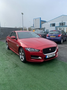 2016 - Jaguar XE Manual