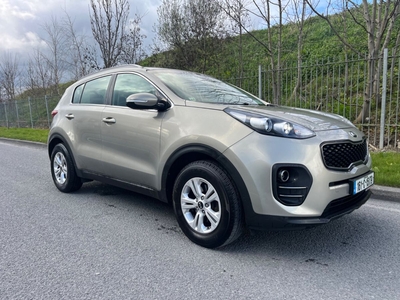 2016 - Kia Sportage Manual