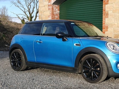 2016 - Mini Cooper Manual