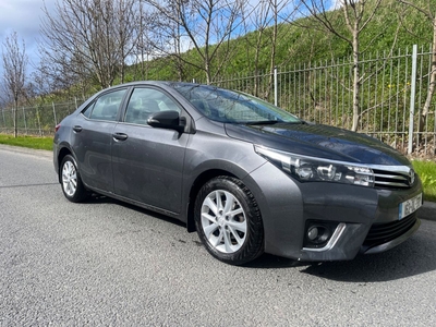 2016 - Toyota Corolla Manual