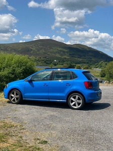 2016 - Volkswagen Polo Manual