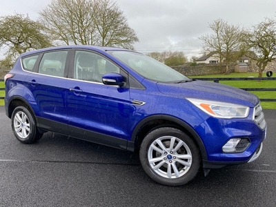 2017 - Ford Kuga Manual