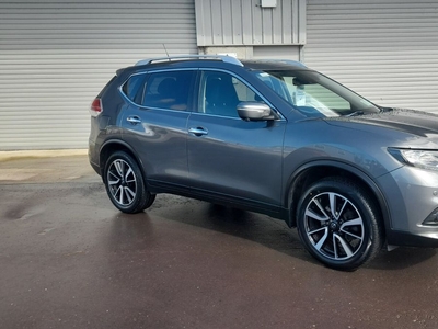 2017 - Nissan X-Trail Manual