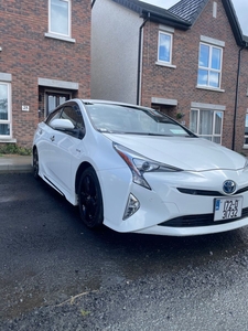 2017 - Toyota Prius Automatic