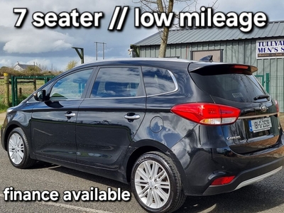 2018 - Kia Carens Manual