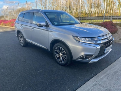 2018 - Mitsubishi Outlander Manual