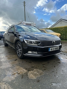 2018 - Volkswagen Passat Manual