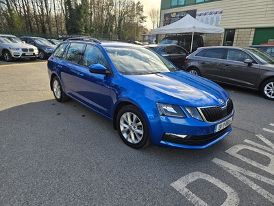 2019 - Skoda Octavia Manual