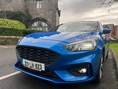 2021 - Ford Focus Manual