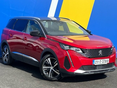 2021 - Peugeot 5008 Manual