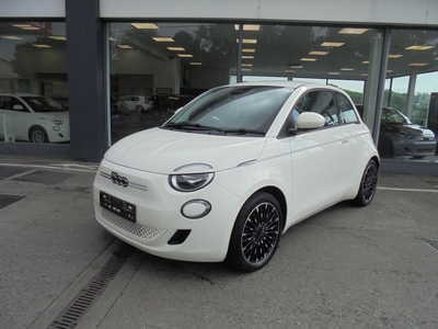 2023 - Fiat 500e Automatic