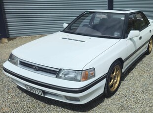 1989 - Subaru Legacy ---