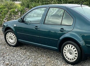 2004 - Volkswagen Bora Manual