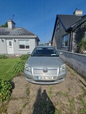 2005 - Toyota Avensis ---