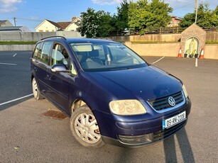 2005 - Volkswagen Touran Manual