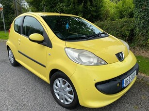 2006 - Peugeot 107 Manual