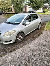 2007 - Toyota Auris Manual