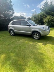 2008 - Hyundai Tucson Manual