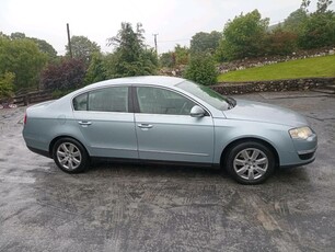 2008 - Volkswagen Passat ---