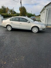 2008 - Volkswagen Passat ---