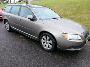 2008 - Volvo V70 Manual