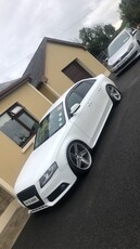 2009 - Audi A4 ---