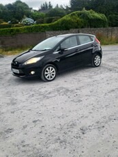 2009 - Ford Fiesta ---