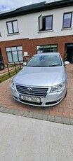 2009 - Volkswagen Passat Manual