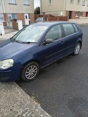 2009 - Volkswagen Polo Manual