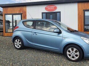 2010 - Hyundai i20 ---