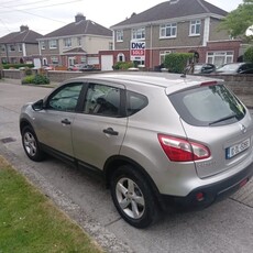 2010 - Nissan Qashqai ---