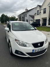 2010 - SEAT Ibiza ---