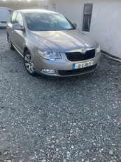 2010 - Skoda Superb ---