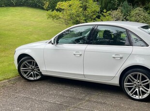 2011 - Audi A4 Manual