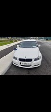 2011 - BMW 3-Series Manual