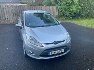 2011 - Ford Fiesta Manual