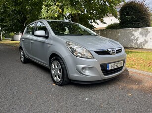 2011 - Hyundai i20 Manual