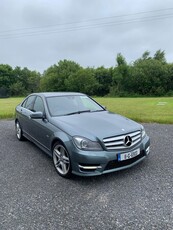 2011 - Mercedes-Benz C-Class Manual