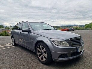 2011 - Mercedes-Benz C-Class Manual