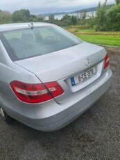 2011 - Mercedes-Benz E-Class Manual