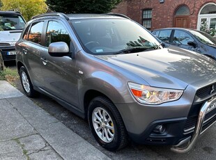 2011 - Mitsubishi ASX Manual