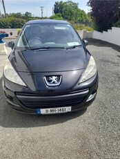 2011 - Peugeot 207 Manual