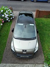 2011 - Peugeot 3008 Manual