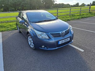 2011 - Toyota Avensis Manual