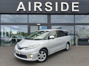 2011 - Toyota Estima Automatic