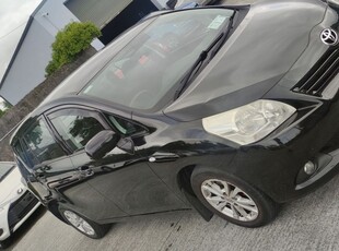 2011 - Toyota Verso Manual