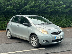 2011 - Toyota Yaris Manual