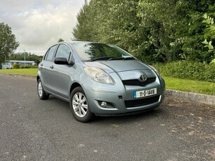 2011 - Toyota Yaris Manual