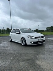 2011 - Volkswagen Golf Manual