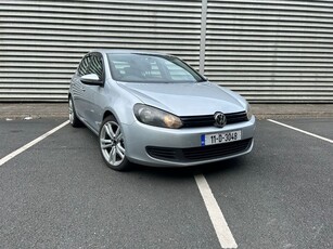 2011 - Volkswagen Golf Manual